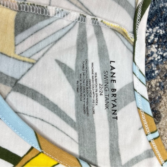 2/$25 Lane Bryant Swing Abstract Art Soft Stretch Business Casual Tank Top 22/24 - Picture 10 of 10